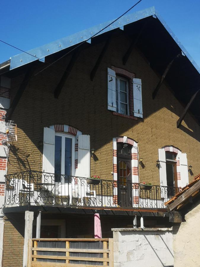 Charmant Duplex 100M2 Mouchard Exteriör bild